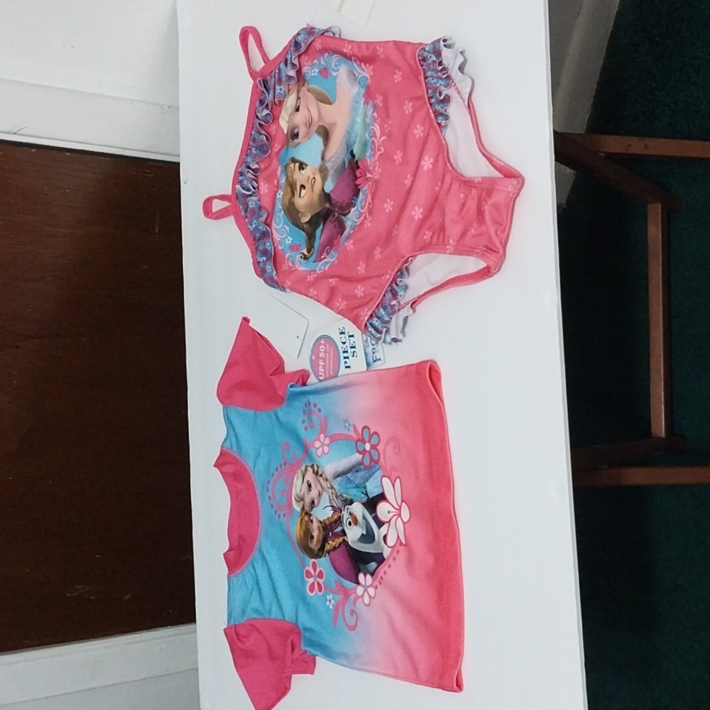 DISNEY Frozen PC Swimsuit size 2T